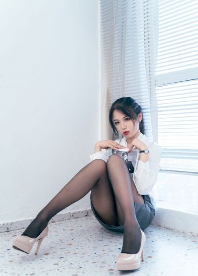 奇怪的理发店韩剧_DVD视频大全